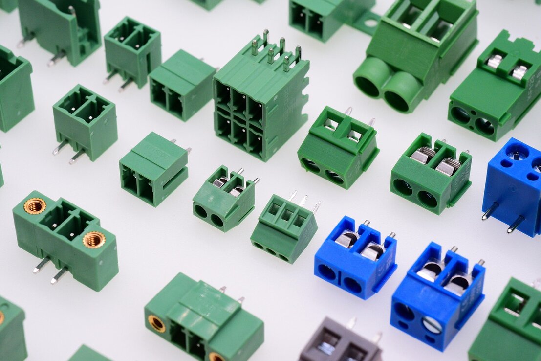 Sealed IP-rated connectors